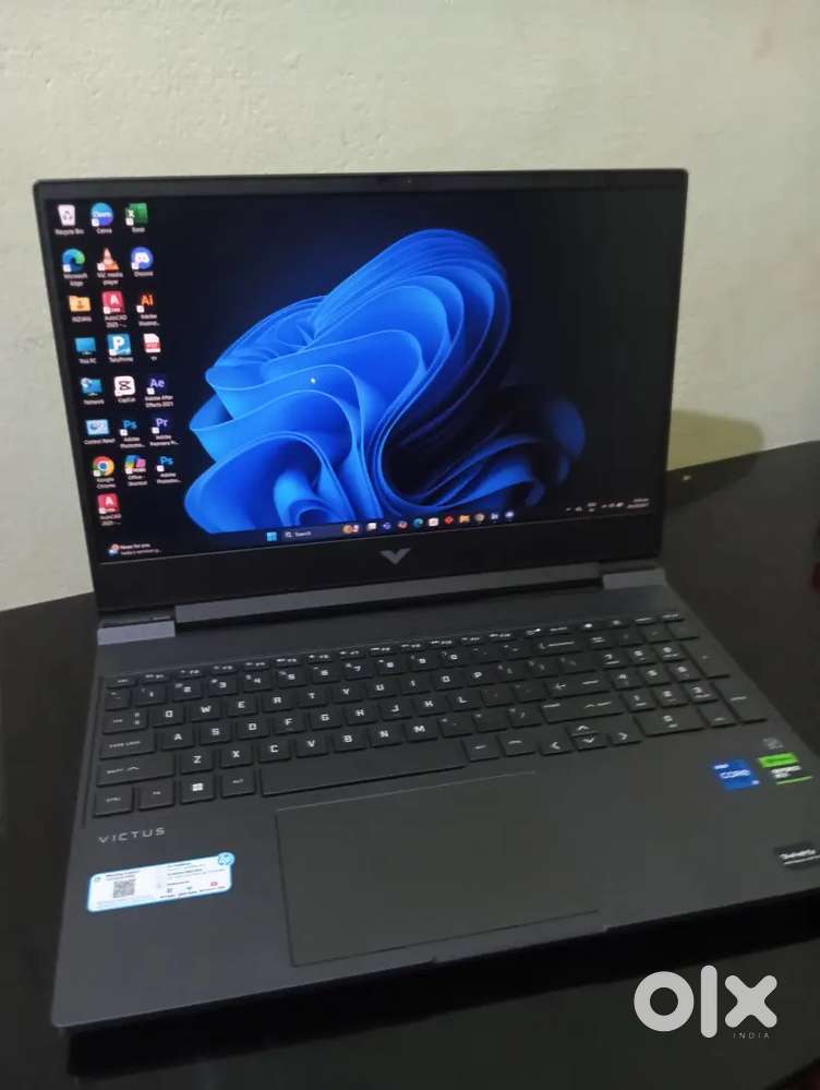 HP VICTUS RTX 4050