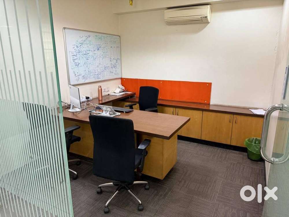 1520 Sqft Furnished Office Rent Near Mercedes