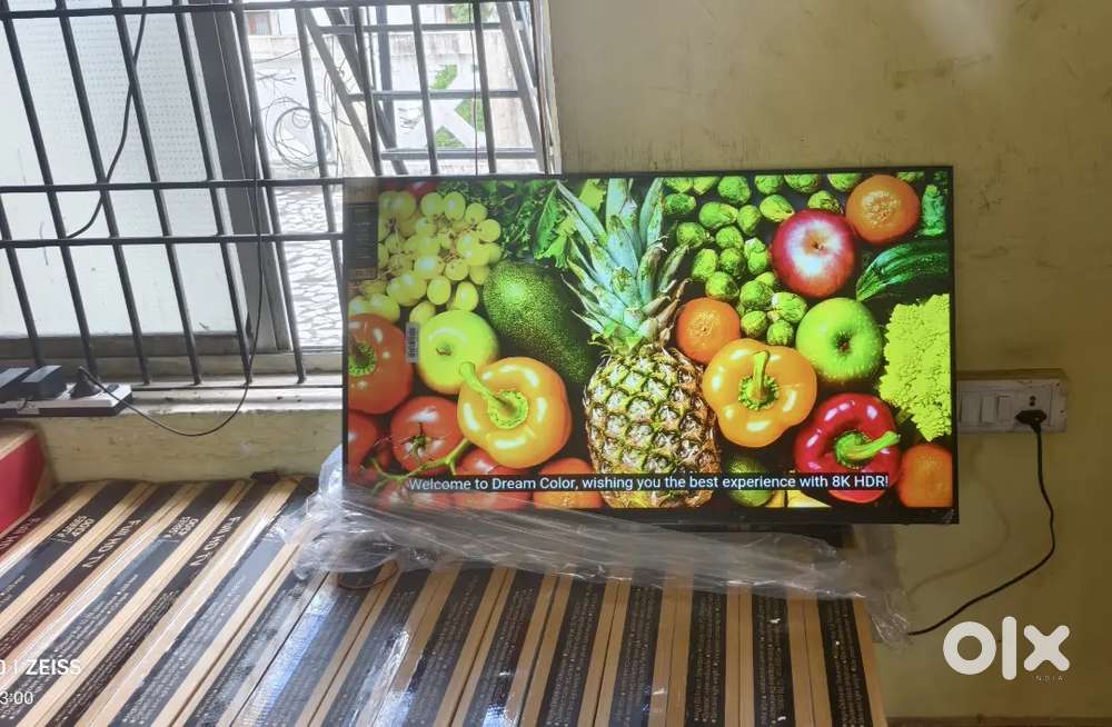 50 inch sony smart Android frameless oled 4k 3yr display waranty 25000