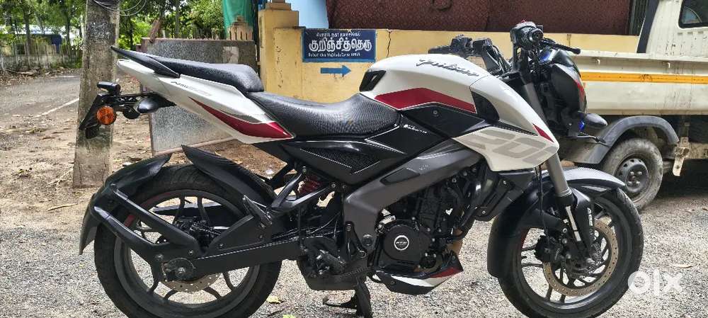 Bajaj pulsar Ns200 Abs
