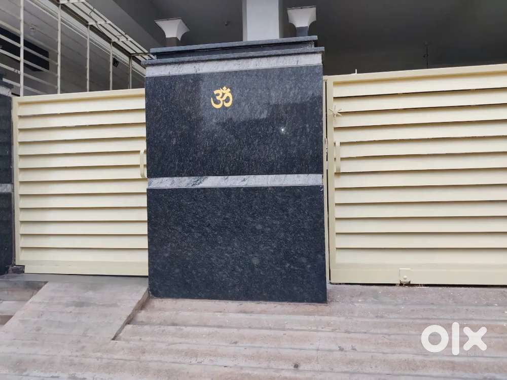 2BHK HOUSE ON RENT AVAILABLE IMMEDIATELY FOR VEG. FAMILY