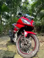 Yamaha R15 V2