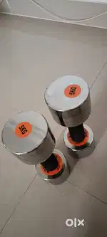 Pair of 5 kg dmble