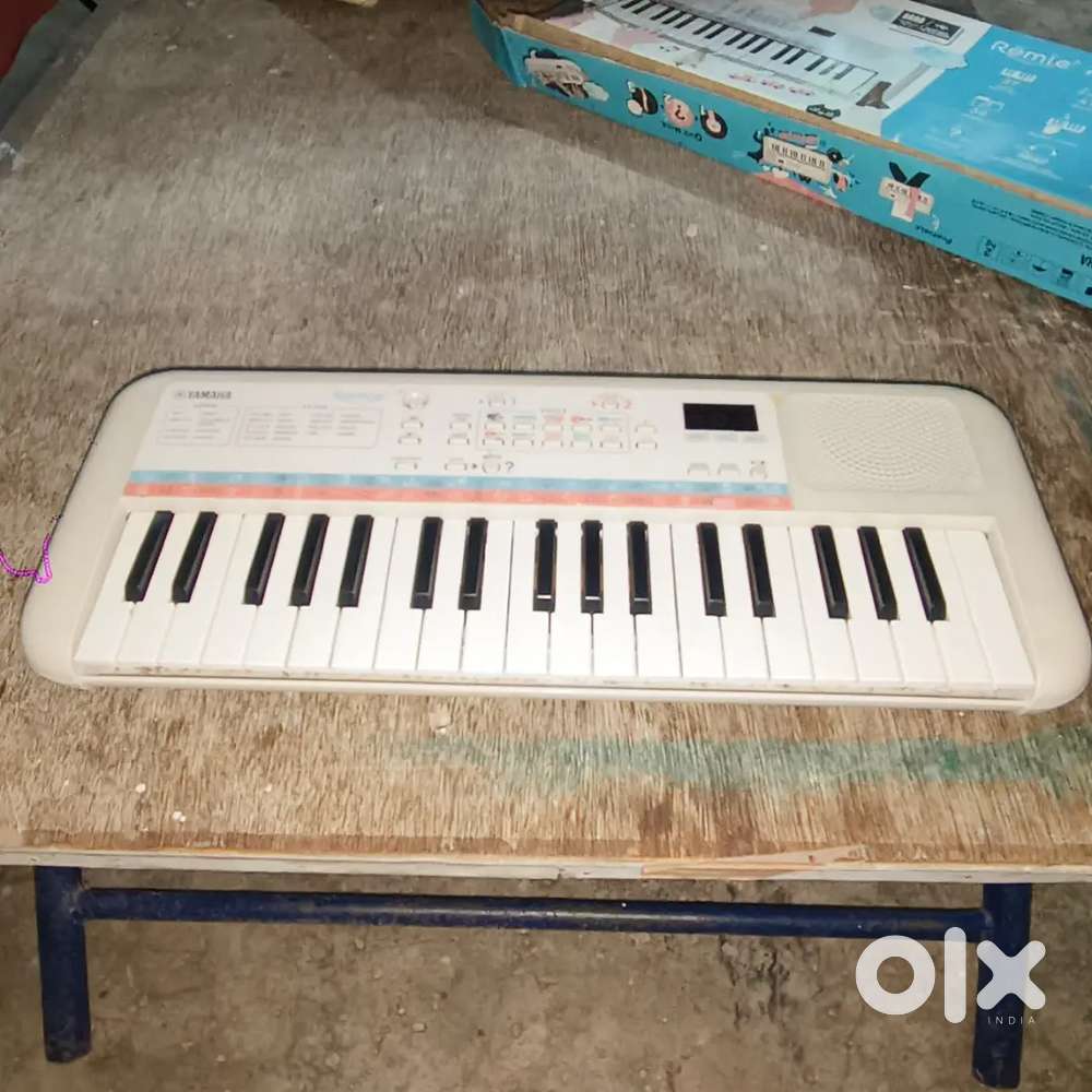 Yamaha keyboard pss e 30