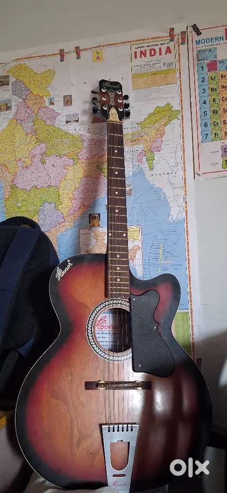 Hovner standard 185 guitar