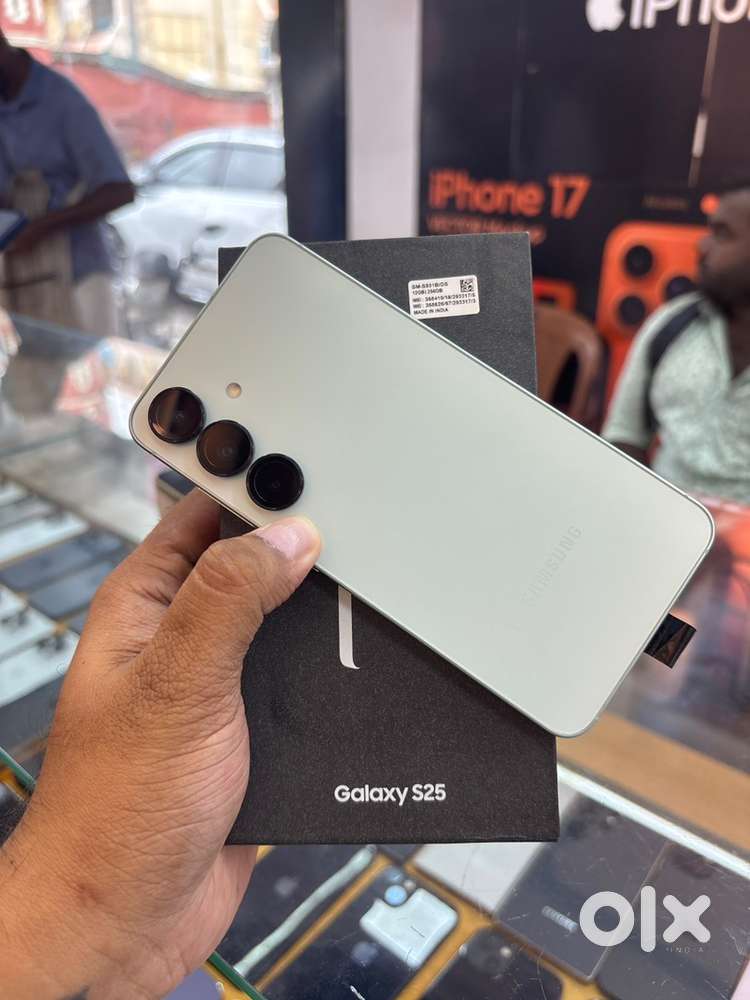 Samsung s25 12/256 just 1year waranty remain open full box