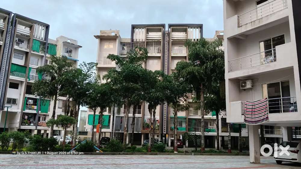 A Vastu Perfect Flat for family only