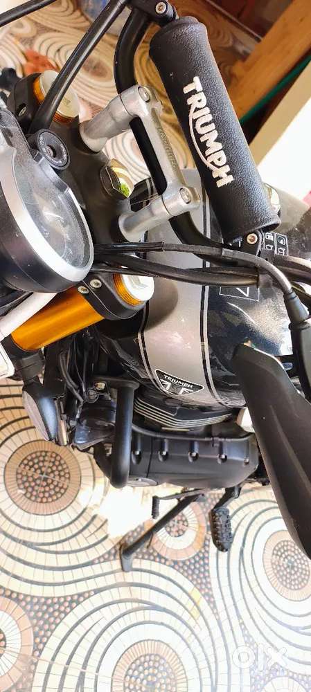 Triumph scrambler 400X