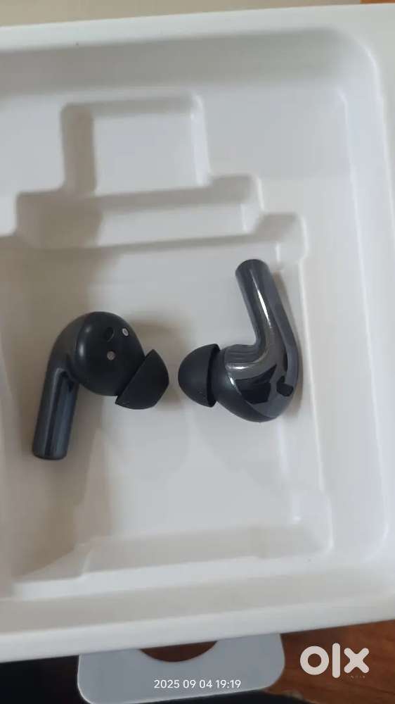 OnePlus buds 3