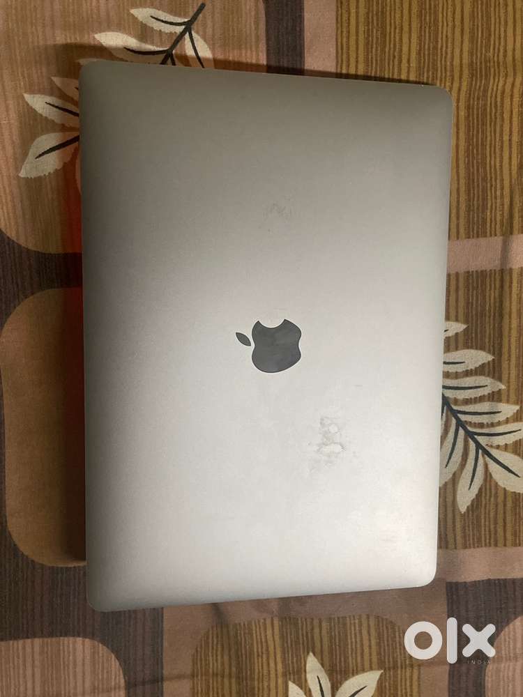 MACBOOK PRO