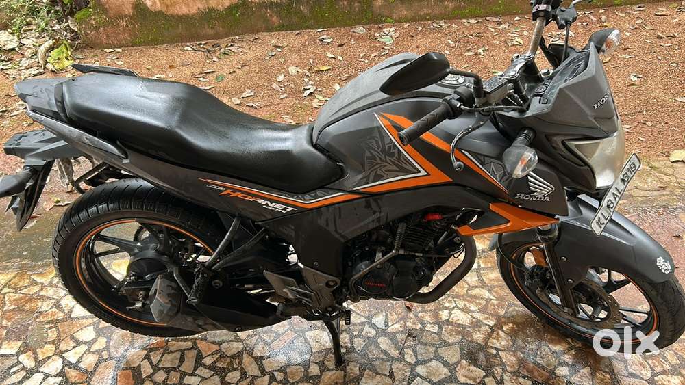 Honda Hornet 160R 2017 Model – Well Maintained – Urgent Sale