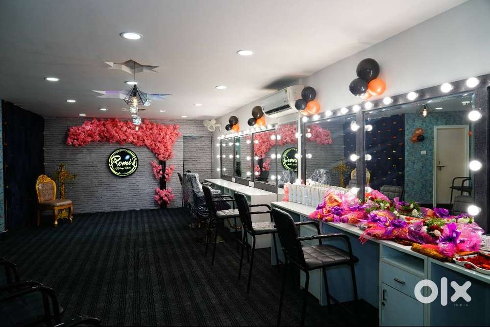 Makeup Studio