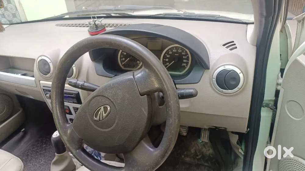 Mahindra Verito 2011