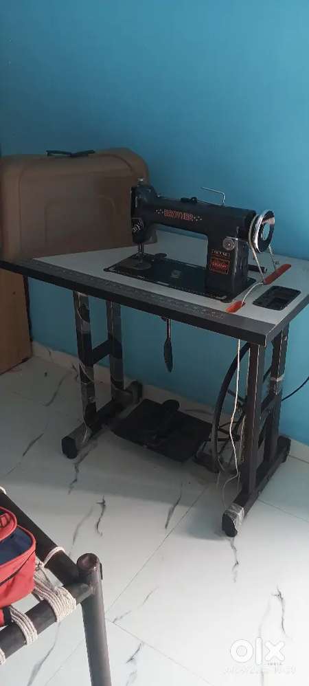 Brother Full shutter Silai machine