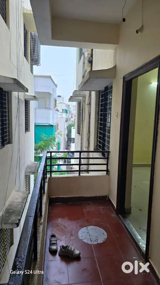3bhk flat revati Nagar near besa haldiram near by all facility