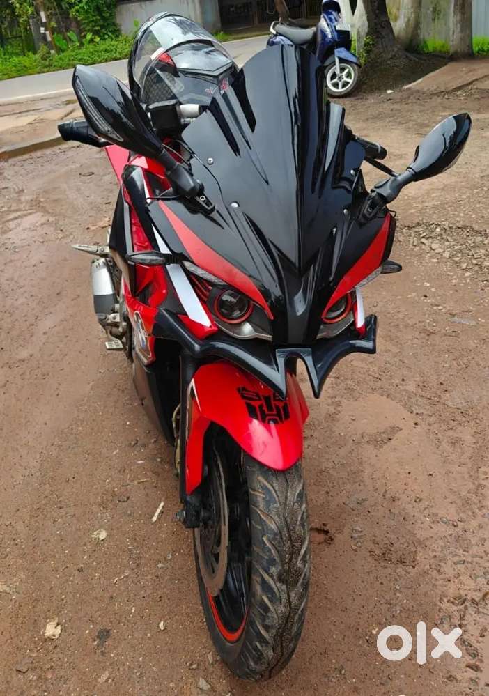 Bajaj pulser rs 200.model-2015.kilometer-63000km