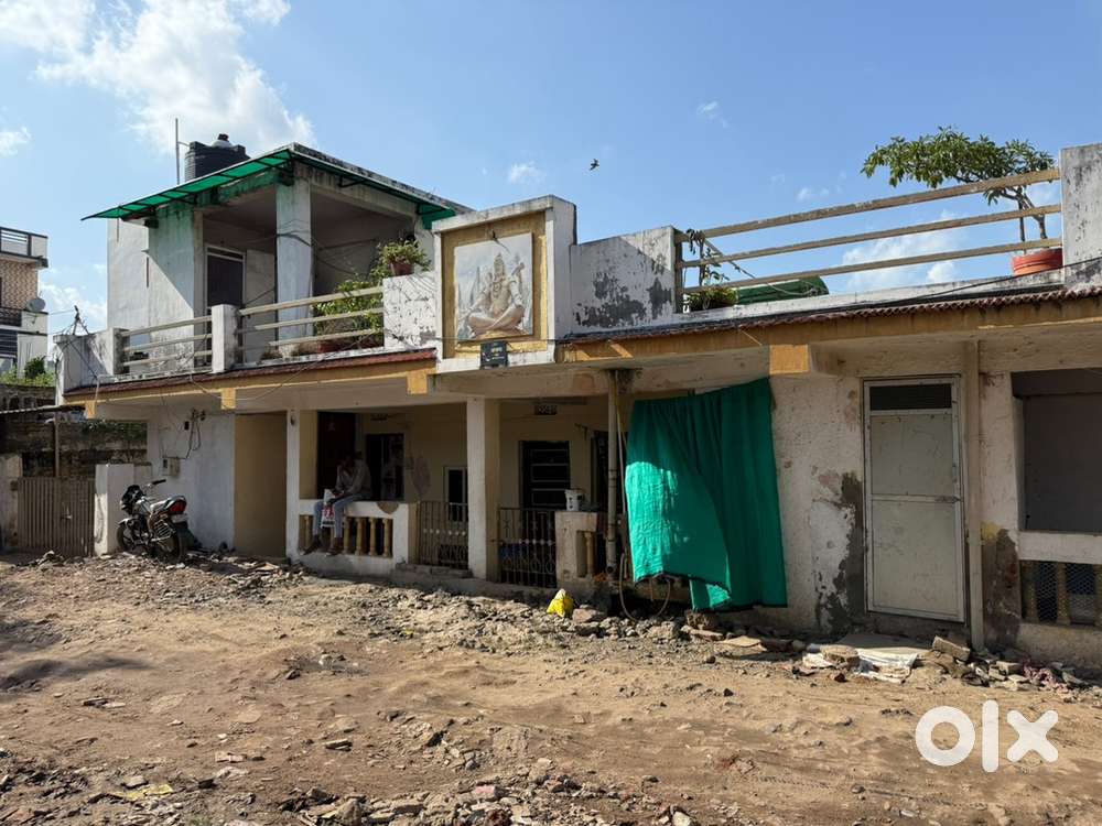 8BHK Duplex House. 36*45 Plot Area For Sell