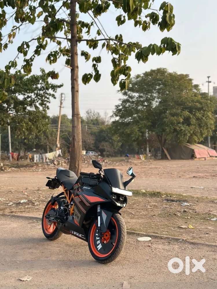 Pocket Rocket! KTM RC 200 - Spotless, Like-New Condition