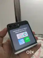 Flip 5 exchange or sale 256 gb with box and cable
