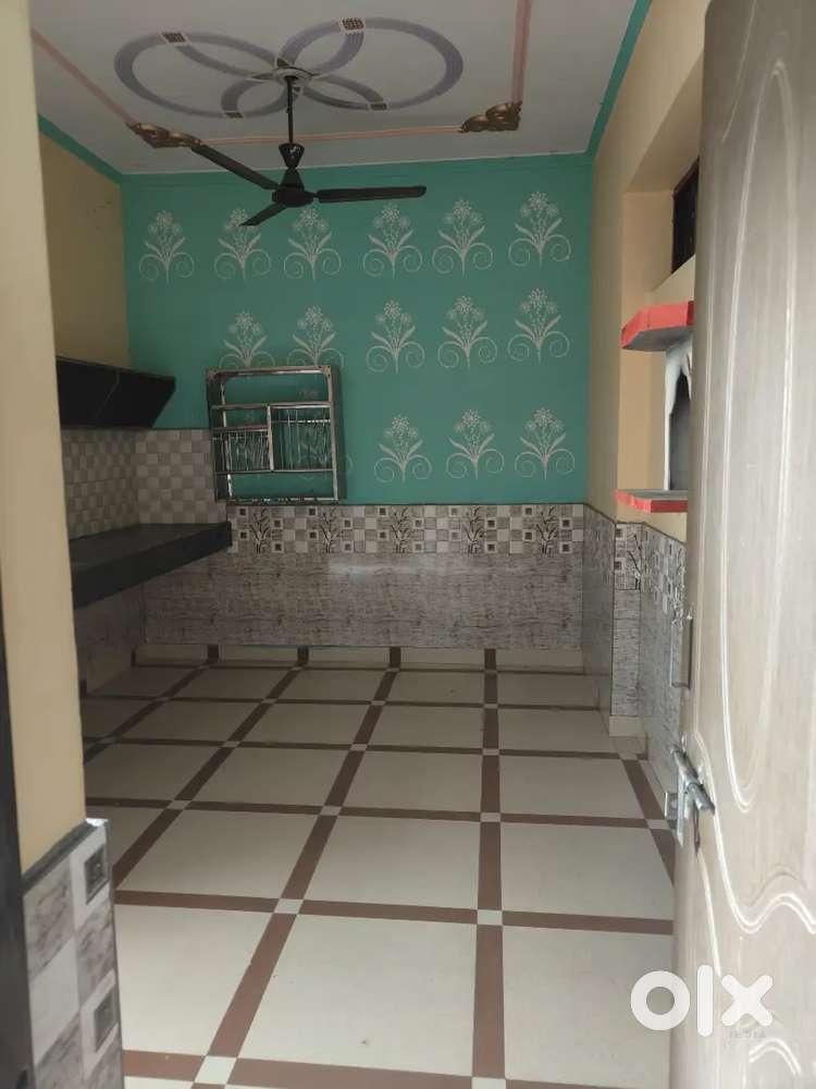 One room set for rent