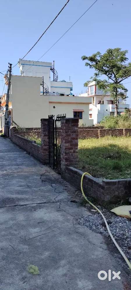 Beautiful plot near by gurdwara in Garhwali colony in nakronda