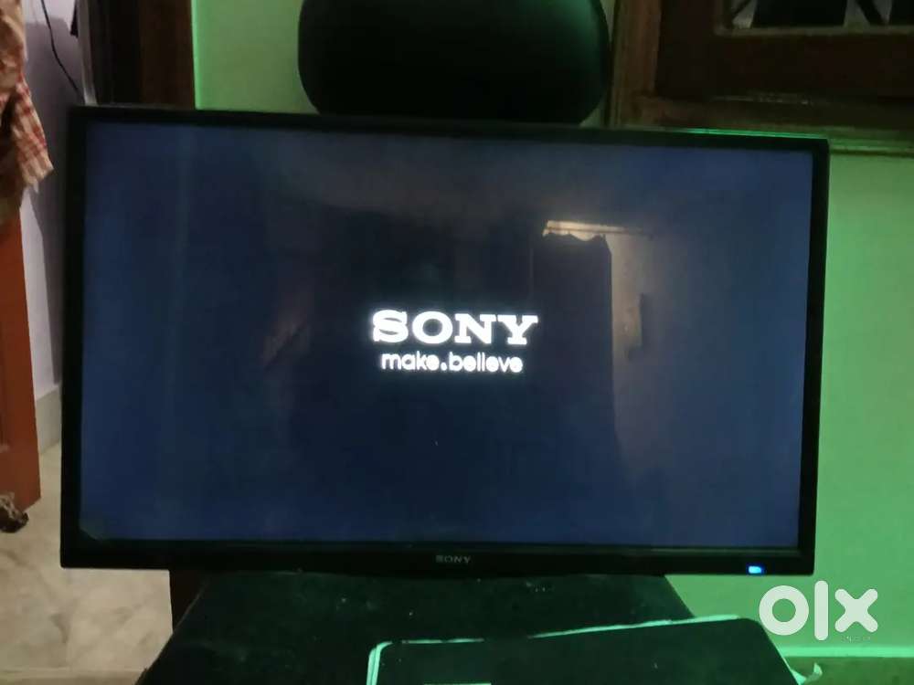 Sony smart tv 32 inch urgent sell