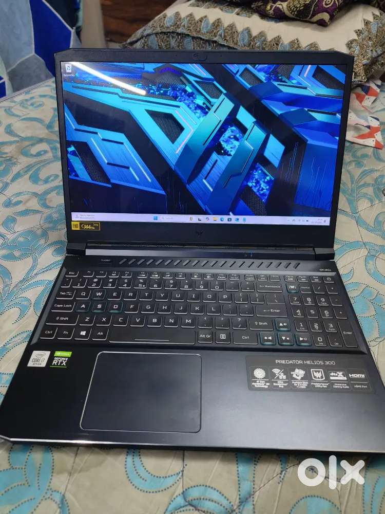 ACER PREDATOR HELIOS 300 GAMING LAPTOP I7 10TH 16GB RAM 1TB+256SSD