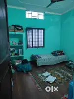 Urgent roommate  boy