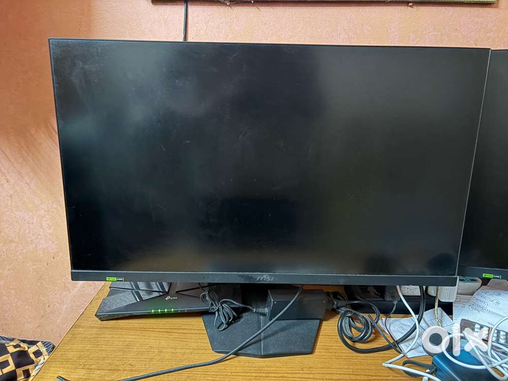 2 x MSI G274F 27” 180Hz Monitor