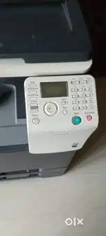 bizhub C221