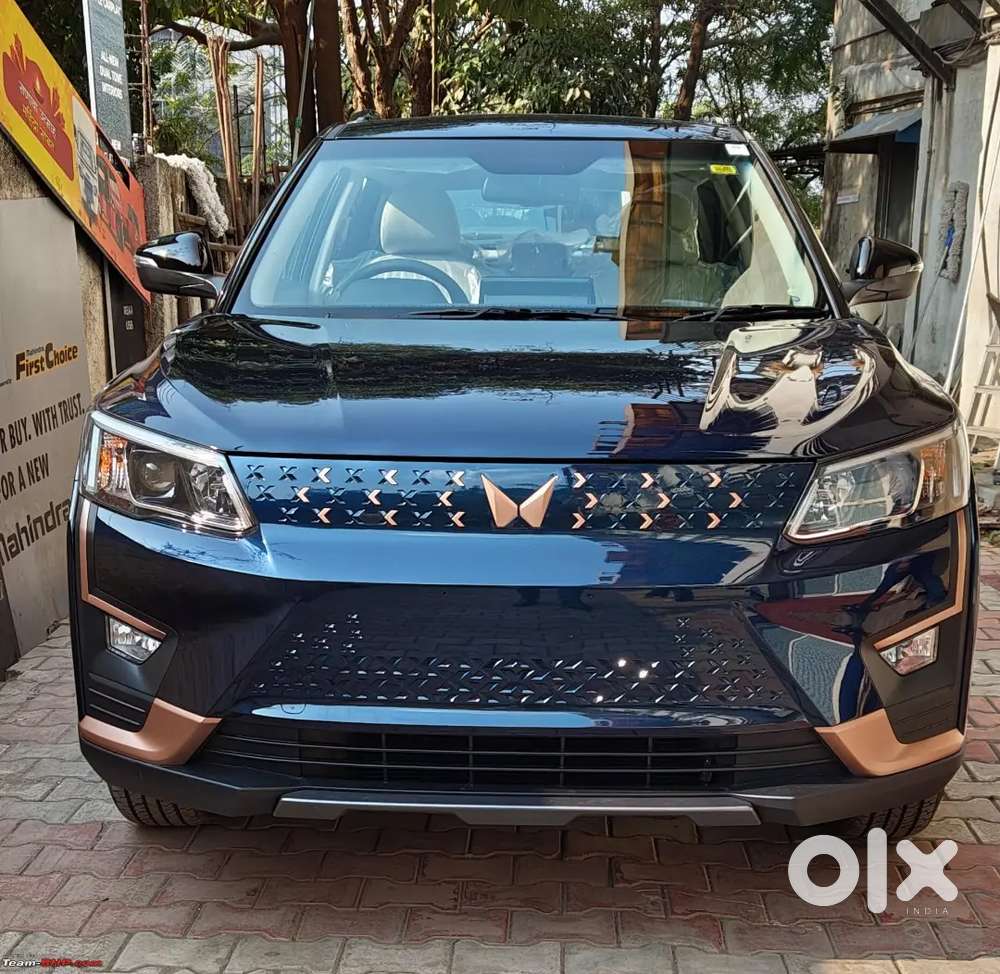 XUV400 XUV 400 for sale new condition 2024 Model 18k KMs