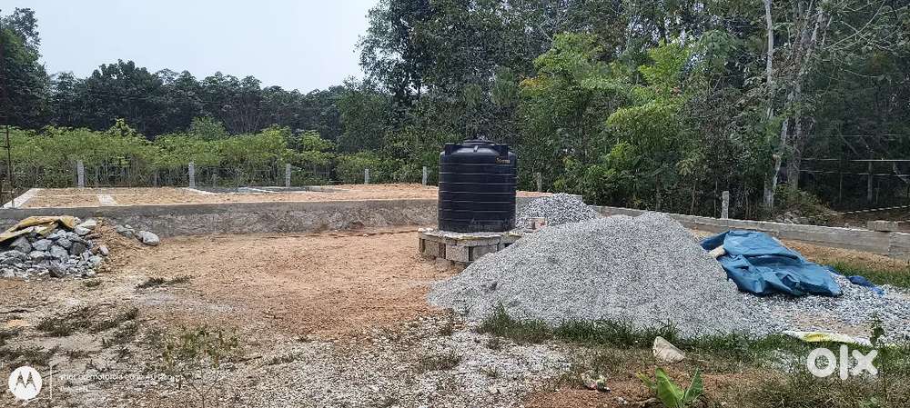 5.5 cent plot and 820 sqrft basement and well