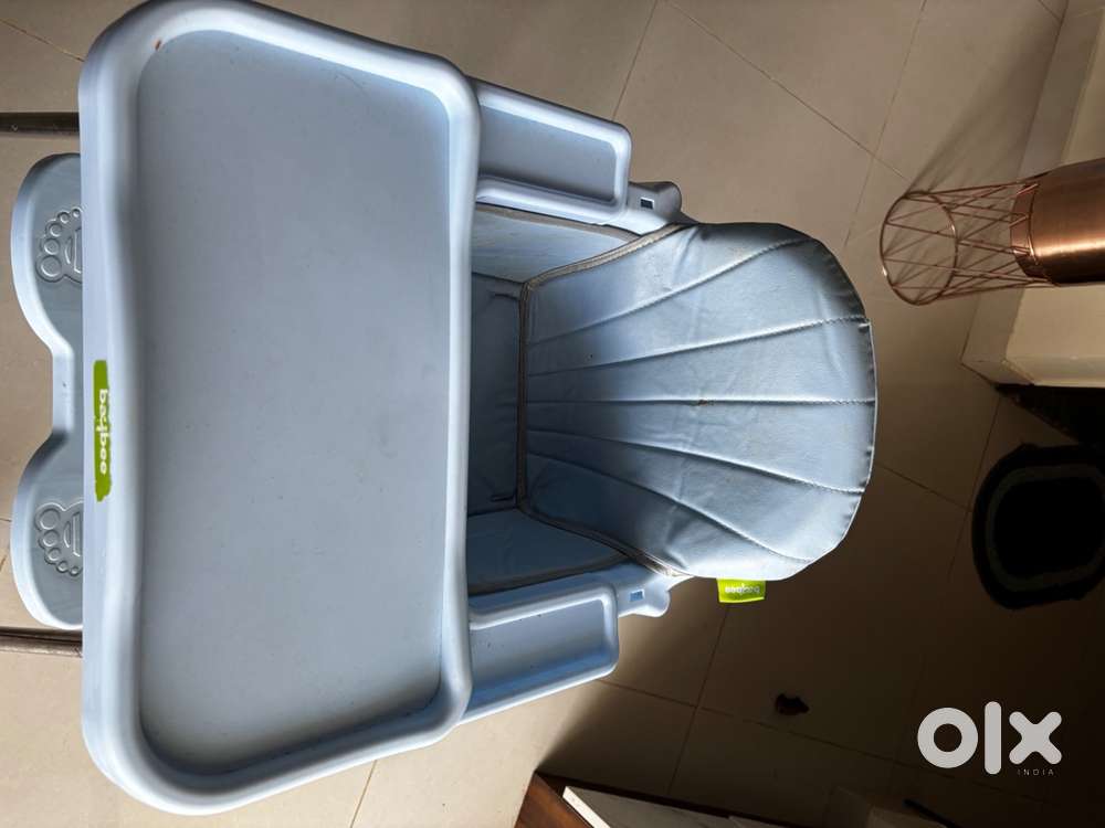 Sturdy Toddler Feeding Chair – Adjustable, Easy to Clean, Gently Used