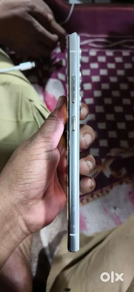 Samsung galaxy s23 ultra brand new condition  12 256