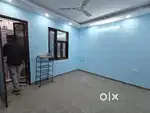 1bhk for rent in moti nagar. 3rd floor, 2min walking from metro