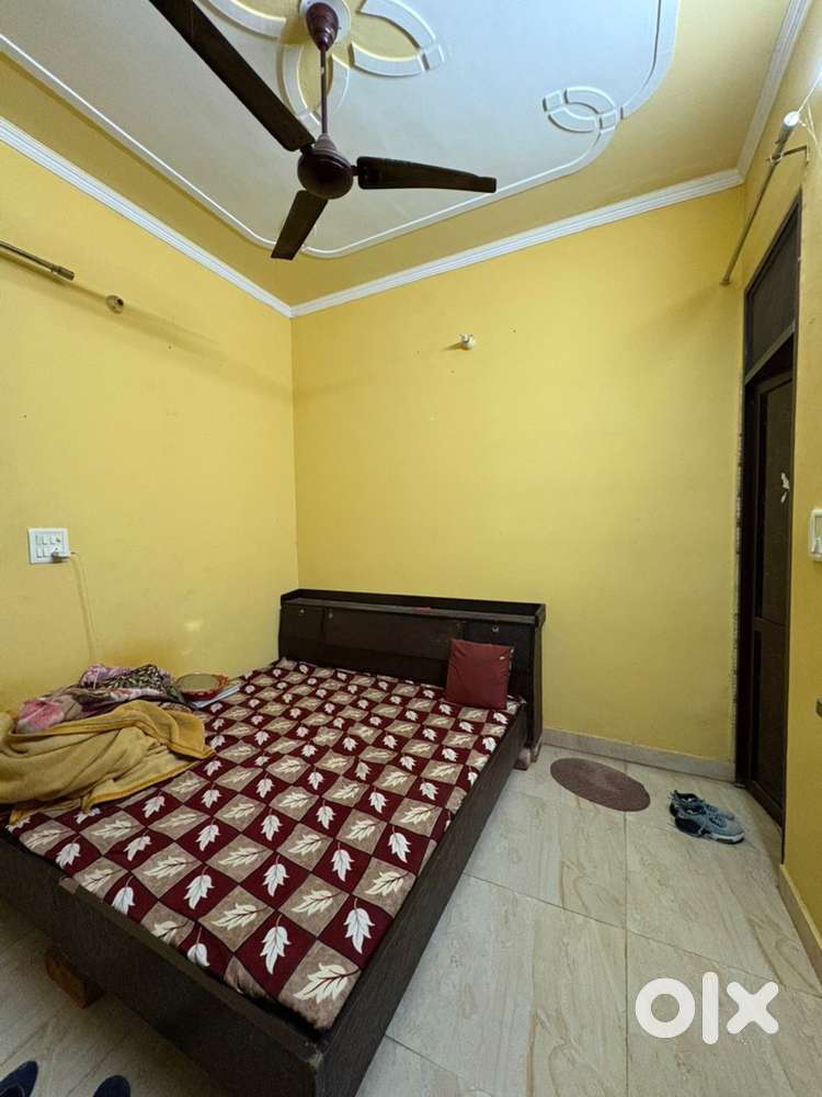 2bhk for rent 15000 price negotiable