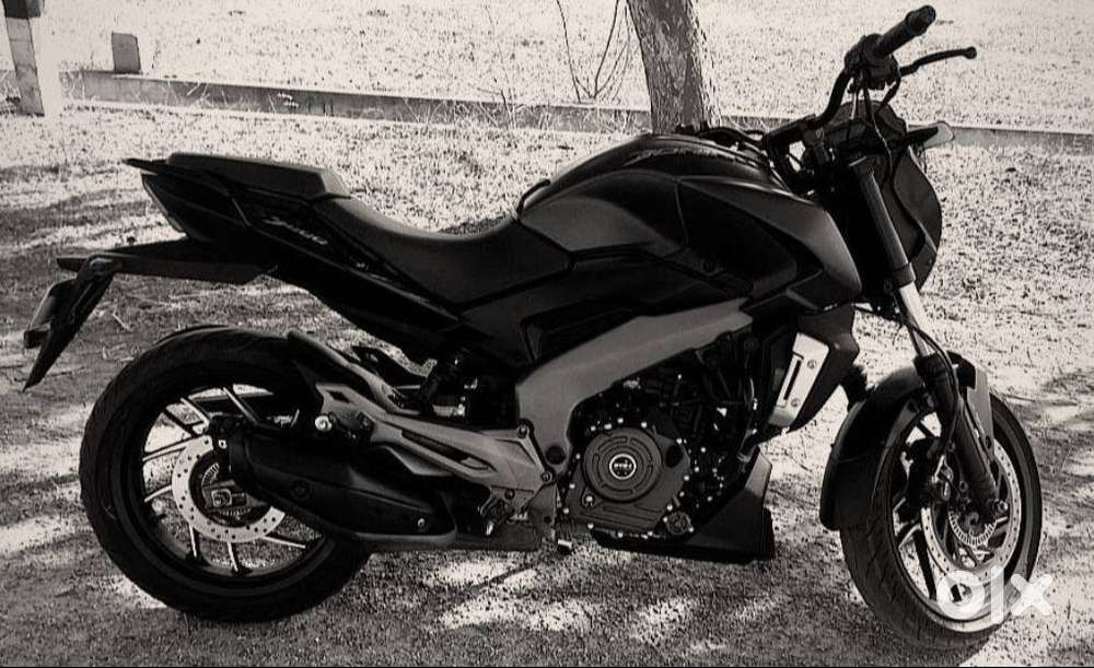 Bajaj Dominar(400) 2017 Dual ABSMatte Black13k KMBajaj-Serviced