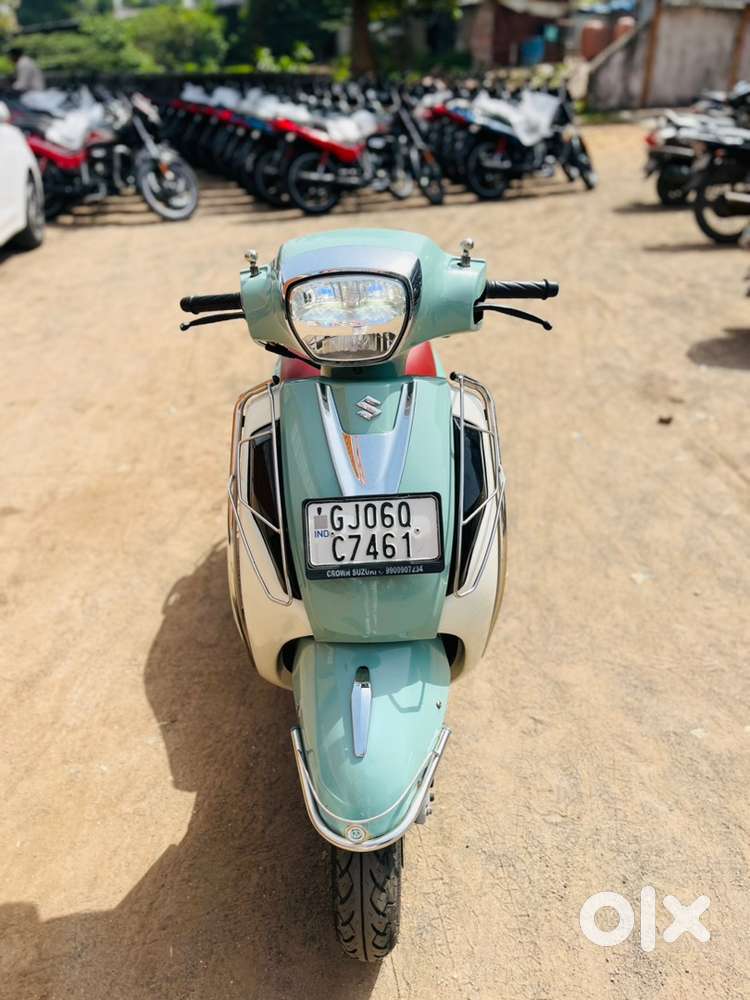 Suzuki Access