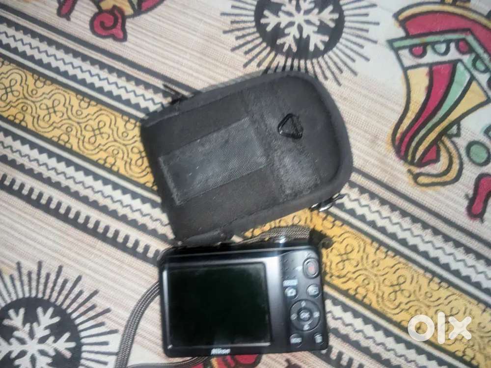 It's nikon coolpix camera