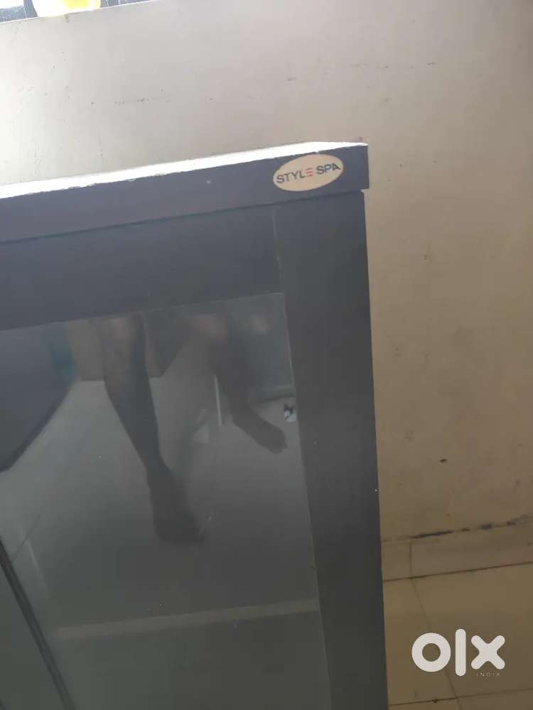 Wardrobe study table n storage