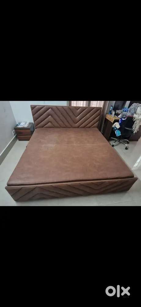 Selling - double dewan-cum-bed with storage
