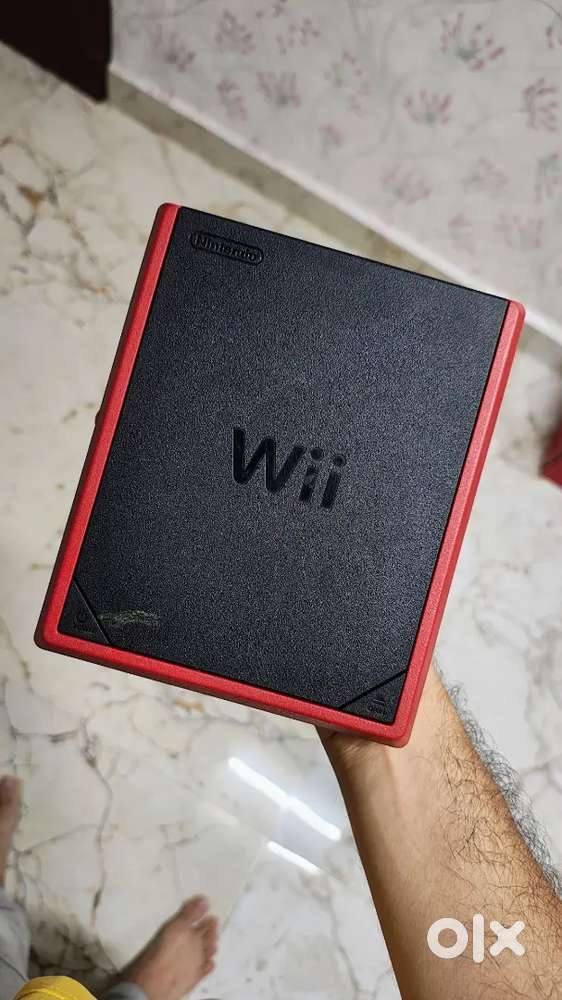 Nitendo Wii Slim Mint Condition with Accessories