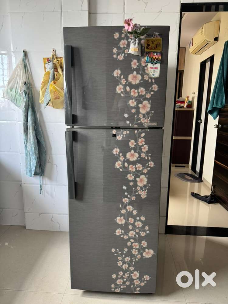 Samsung 275 L Double Door Refrigerator in Good Condition