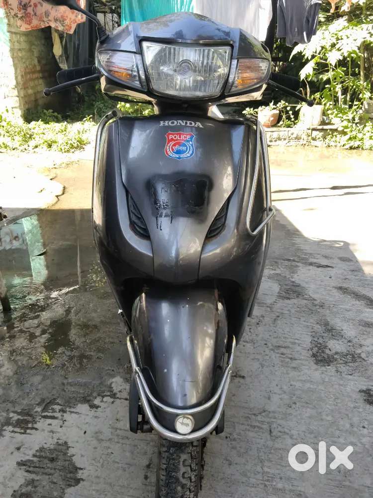 Activa model 2015