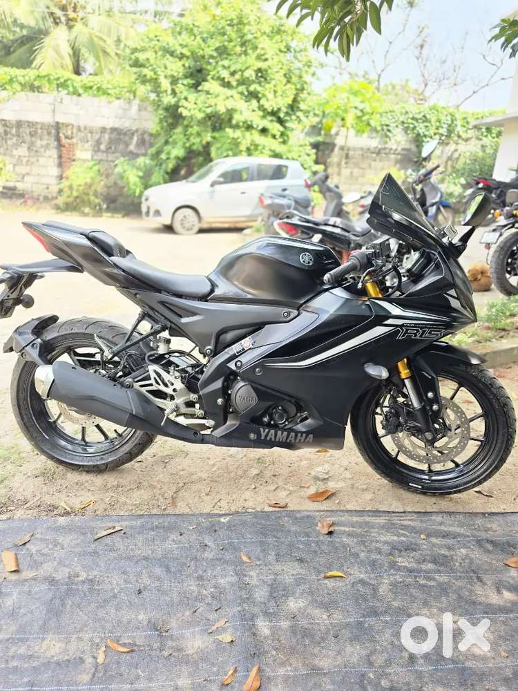 Single owner only showroom service