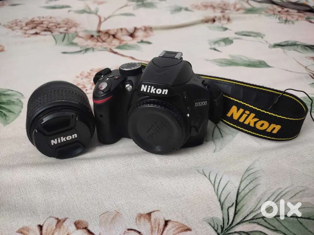 Nikon D3200 for sale