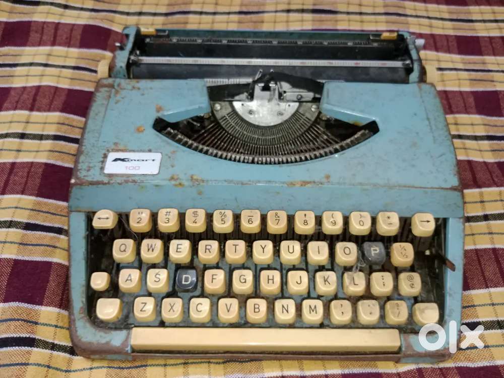 Antique Typewriter for sale