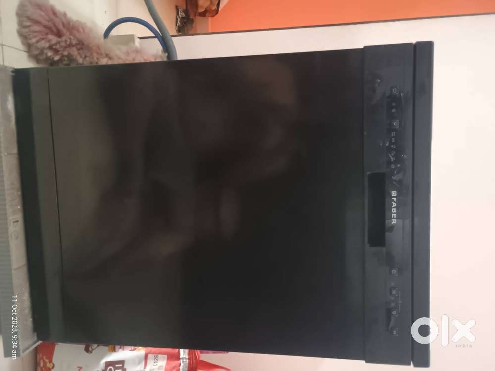 Dishwasher in new condition