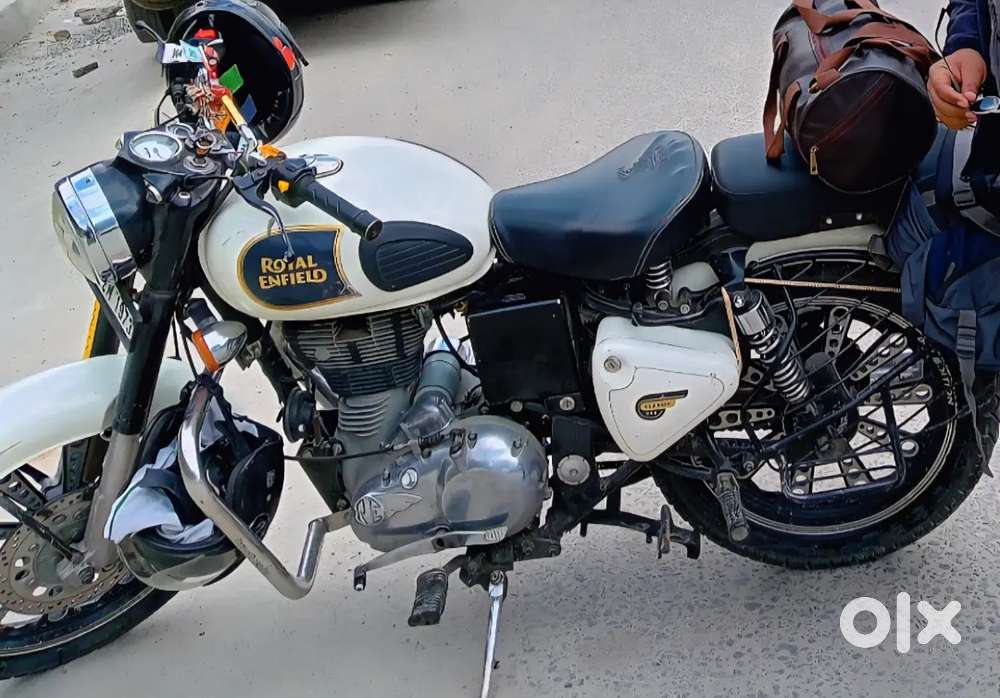 Classic 350 Good condition Urgent to Sale