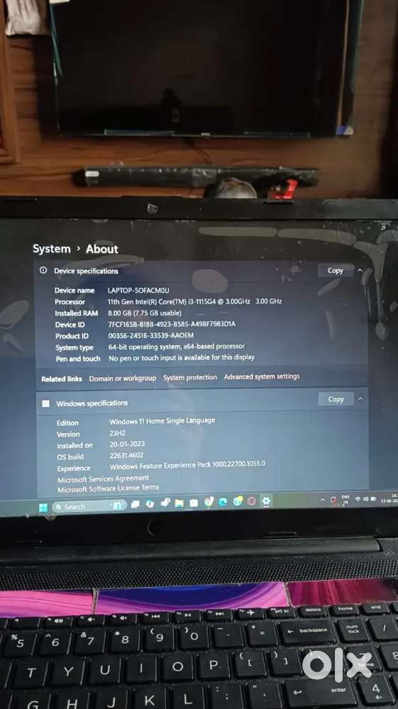 Hp laptop black in color